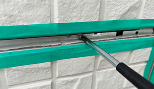 ③ジョイナービスの緩み戻し