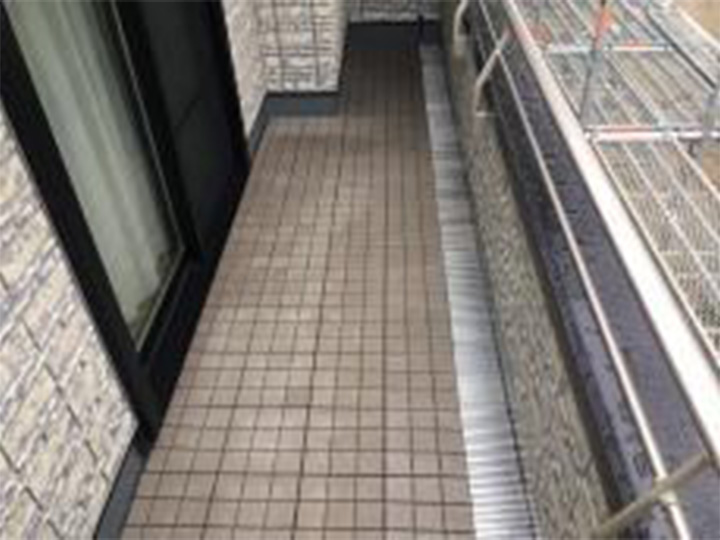 バルコニーマットを復元しました。