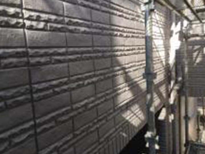 ベースA色の吹き付けが完成しました。