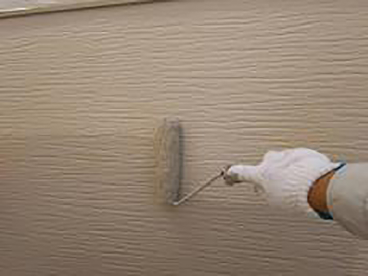 上塗りを行います。