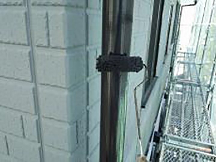 雨樋仕上げ2回目を行います。