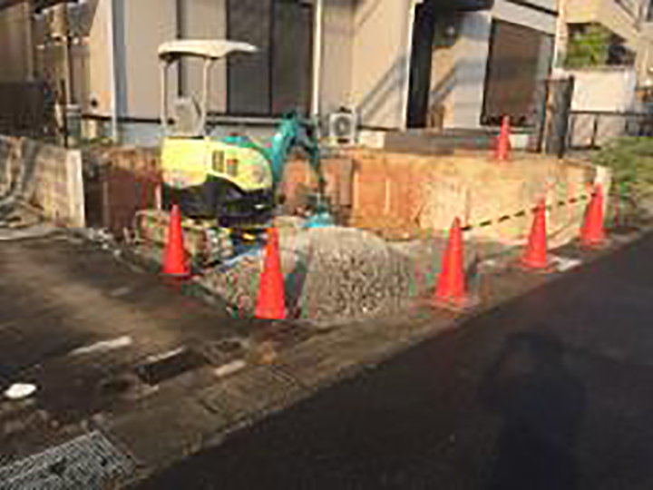 解体中の駐車場です。